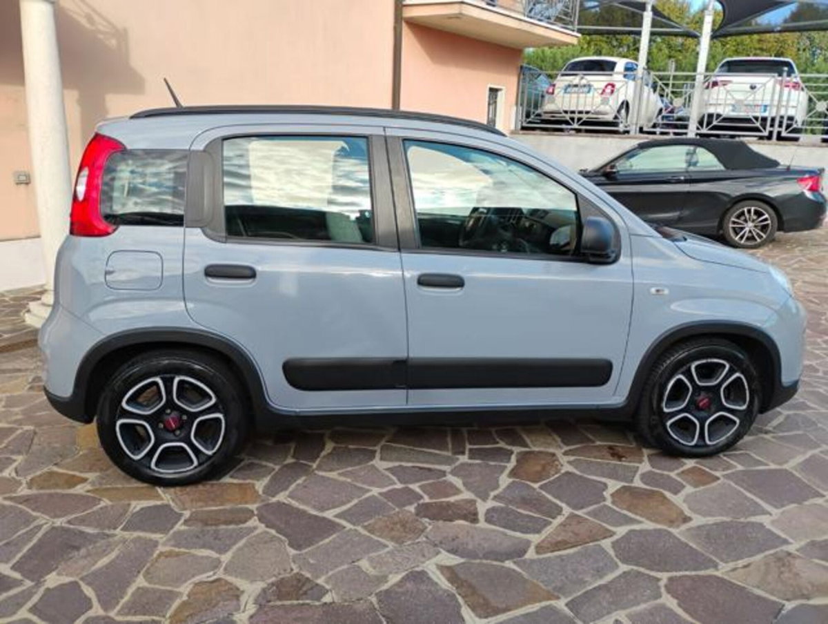 Fiat Panda 1.0 firefly hybrid s&s 70cv 5p.ti (2)