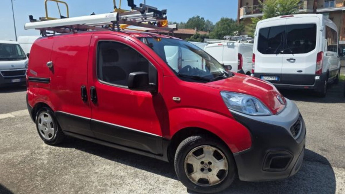 Fiat Fiorino 1.3 MJT 95CV Combi Semi Adventure