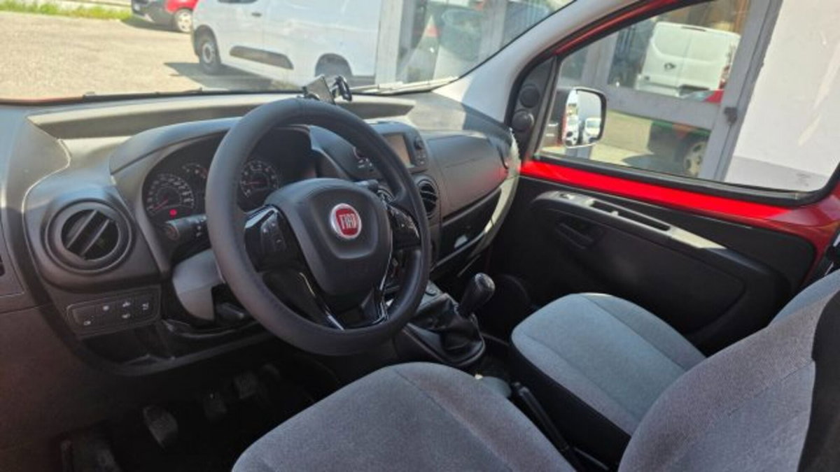 Fiat Fiorino 1.3 MJT 95CV Combi Semi Adventure (10)