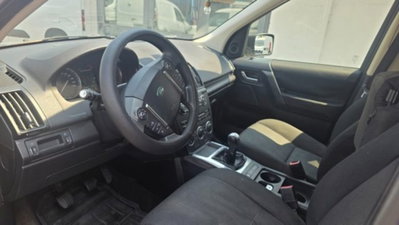 Land Rover Freelander 2.2 TD4 S.W. S (10)