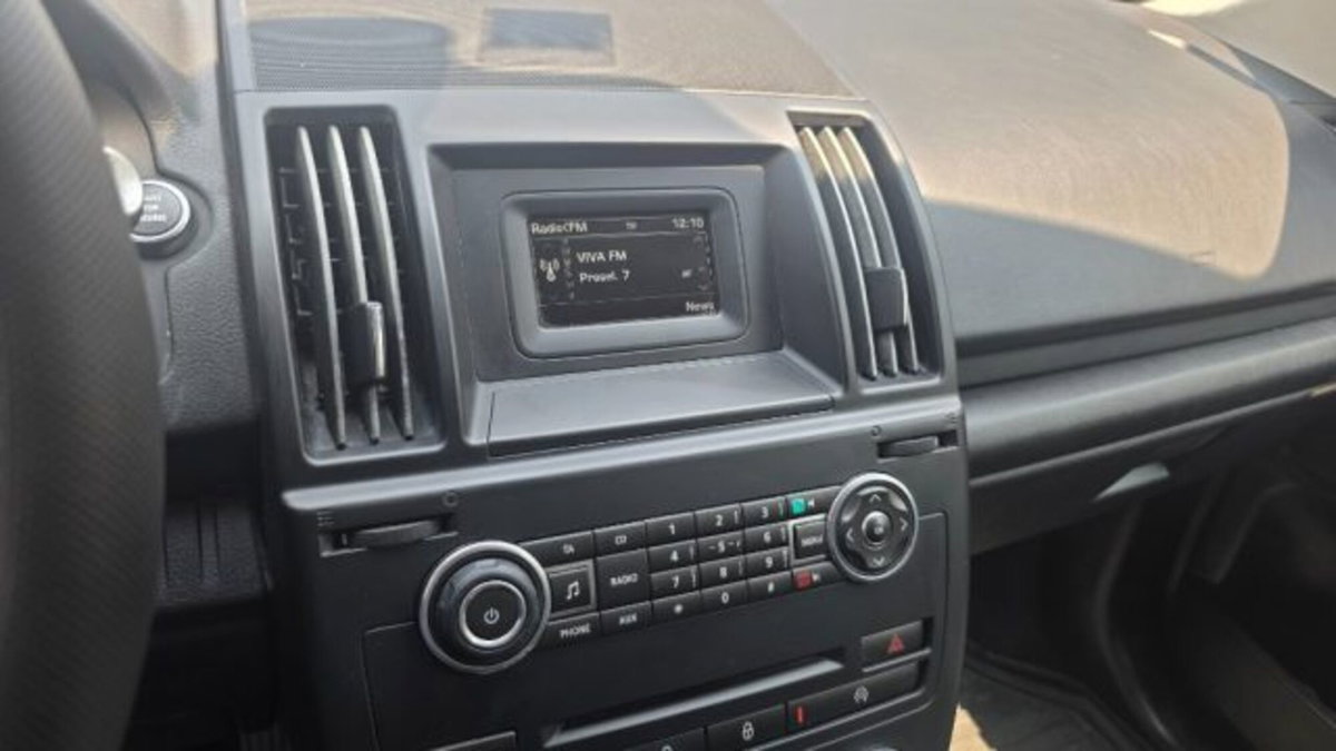 Land Rover Freelander 2.2 TD4 S.W. S (12)