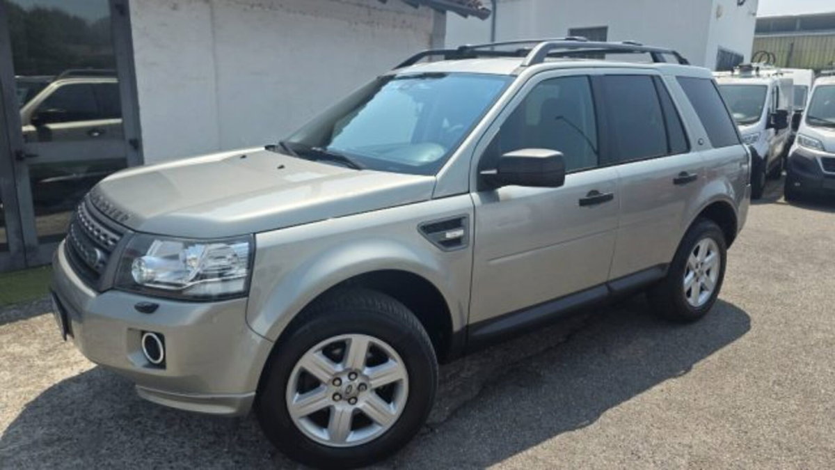 Land Rover Freelander 2.2 TD4 S.W. S (3)