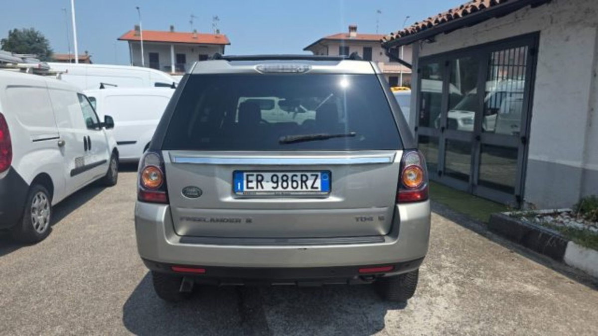 Land Rover Freelander 2.2 TD4 S.W. S (6)