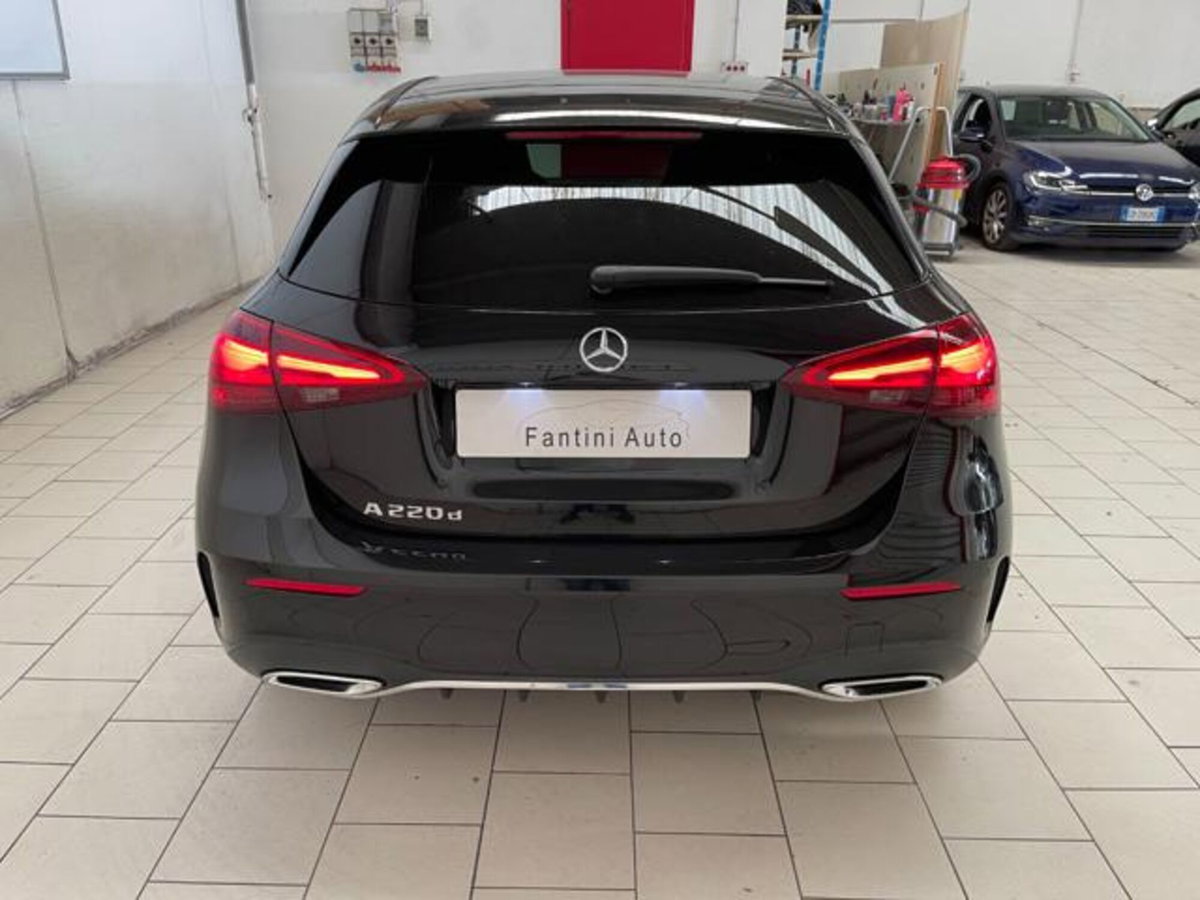 Mercedes-Benz Classe A 220 d AMG Line Premium Plus auto (4)