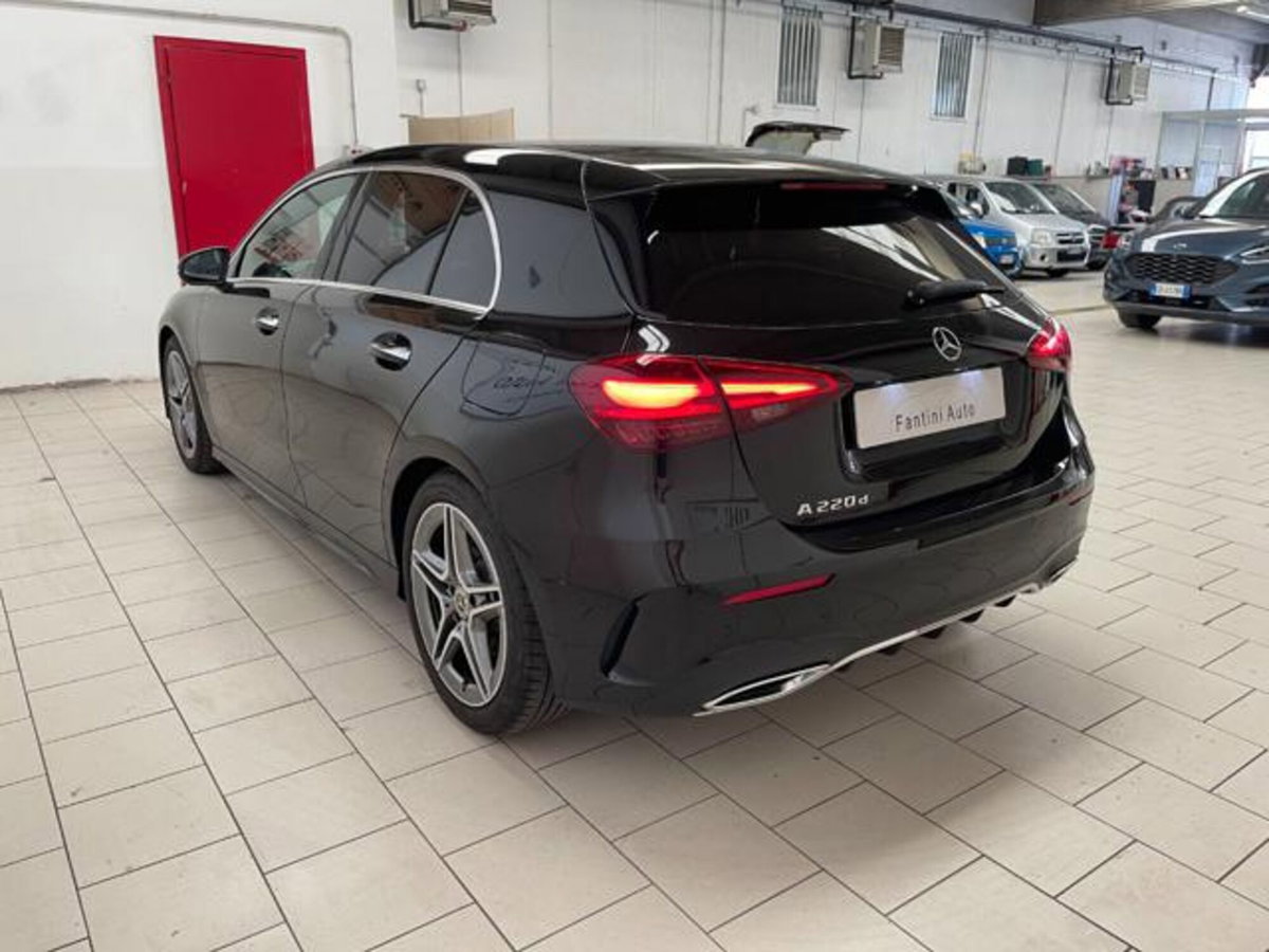 Mercedes-Benz Classe A 220 d AMG Line Premium Plus auto (5)