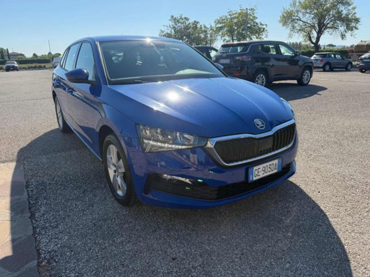 Skoda Scala 1.0 G-Tec Ambition (2)