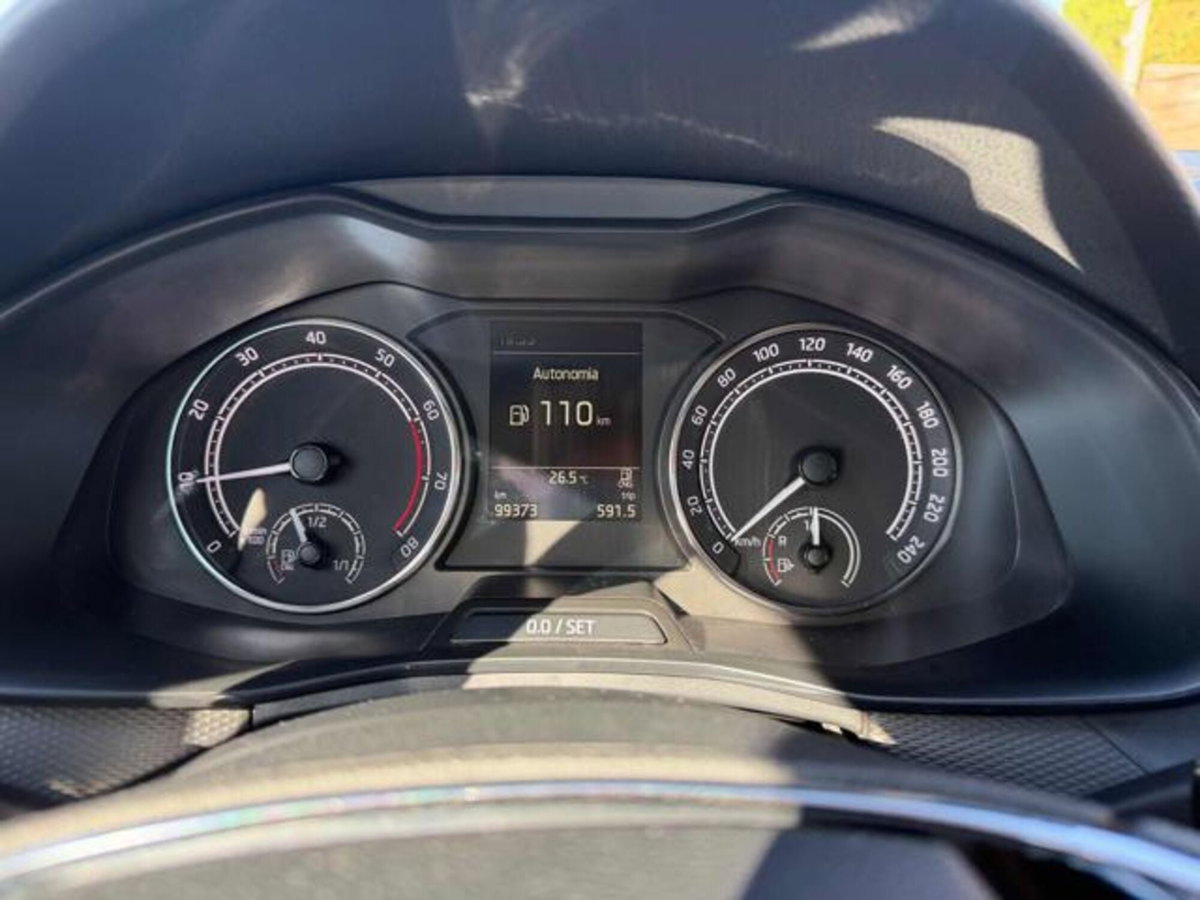 Skoda Scala 1.0 G-Tec Ambition (8)