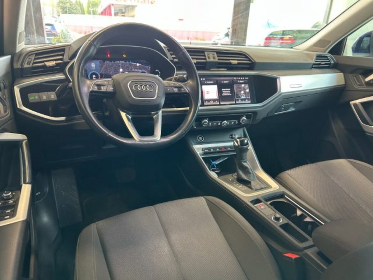 Audi Q3 Sportback 35 TDI quattro S tronic Business Plus (10)