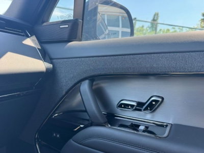 Land Rover Range Rover Sport 3.0D l6 249 CV HSE Dynamic Stealth (14)