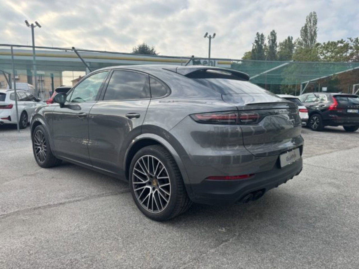 Porsche Cayenne Coupé 3.0 V6 (7)