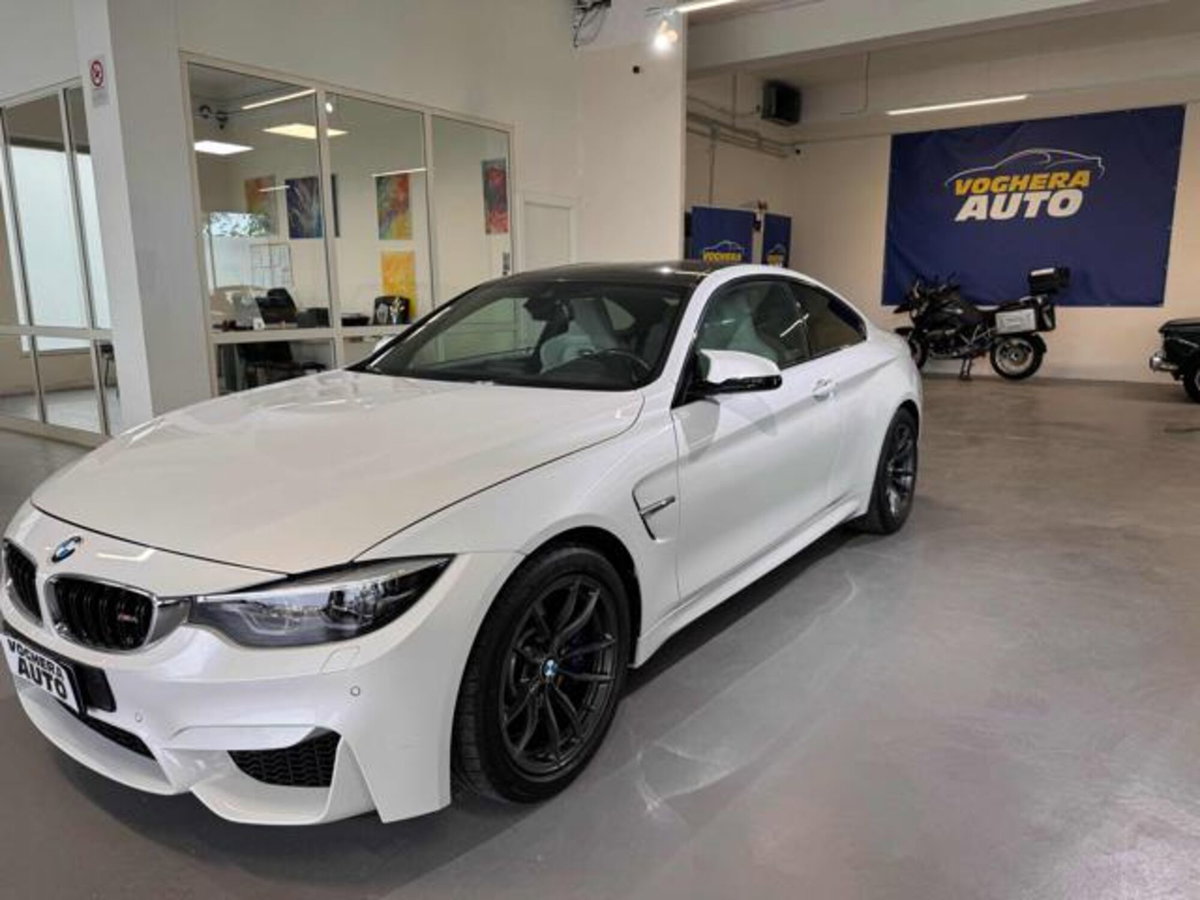 BMW Serie 4 Coupé M4 (14)