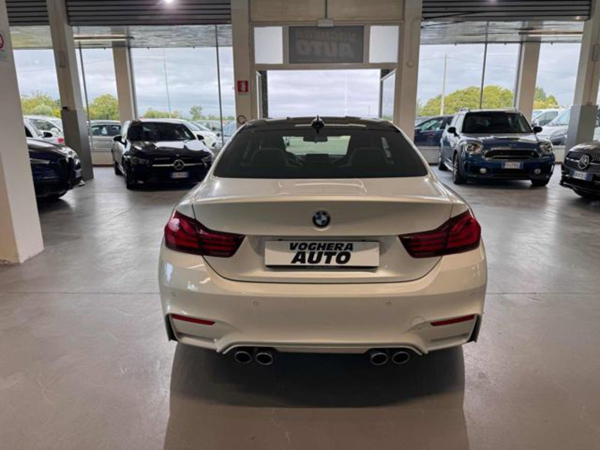 BMW Serie 4 Coupé M4 (4)