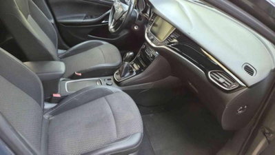 Opel Astra 1.6 CDTi 136CV aut. 5 porte Business (9)