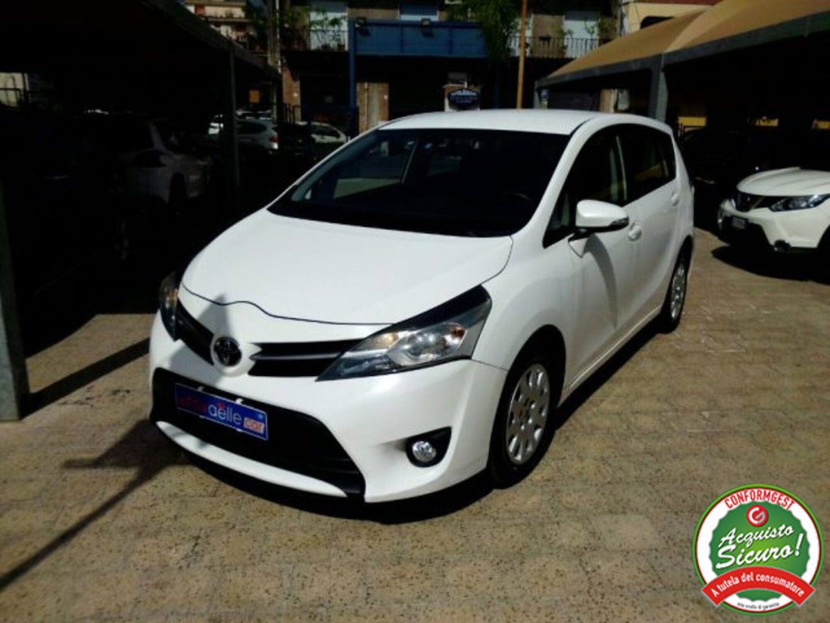 Toyota Verso 1.6 D-4D 7 posti (3)