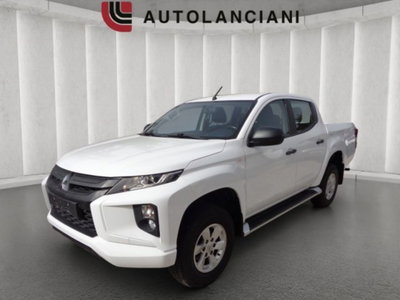 Mitsubishi L200 2.3 D Double Cab 4x4 Hurricane usato