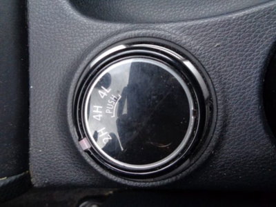 Mitsubishi L200 2.3 D Double Cab 4x4 Hurricane (15)