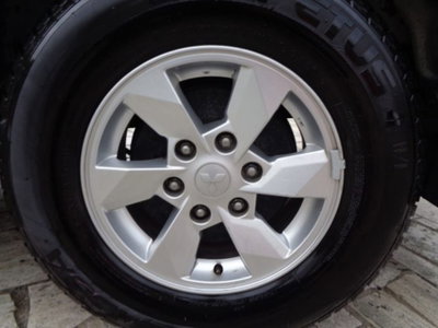 Mitsubishi L200 2.3 D Double Cab 4x4 Hurricane (17)