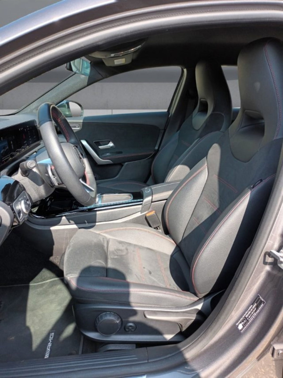 Mercedes-Benz Classe A 180 d AMG Line Premium Plus auto (6)