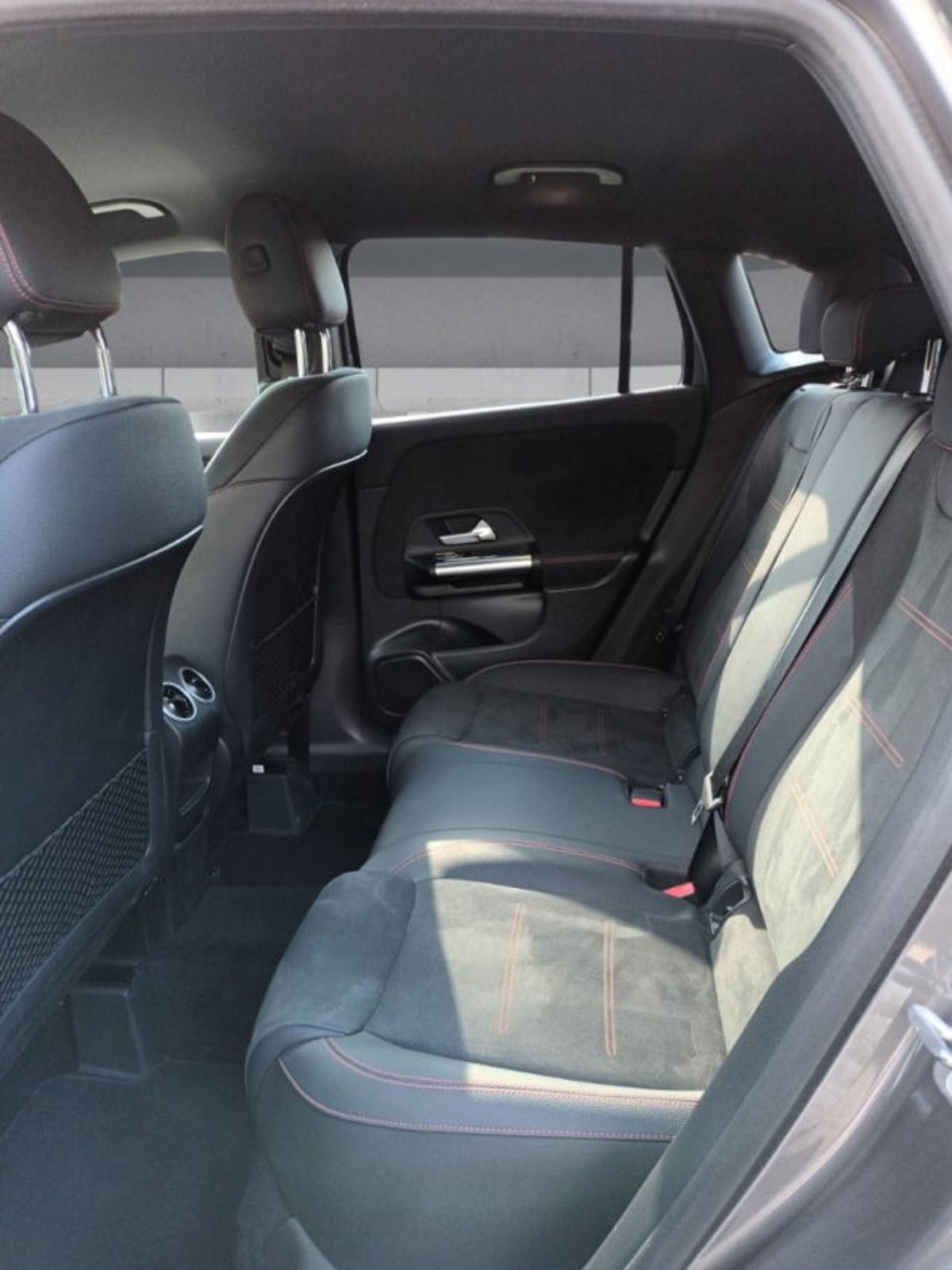 Mercedes-Benz GLA SUV 200 d AMG Line Premium Plus 4matic auto (8)