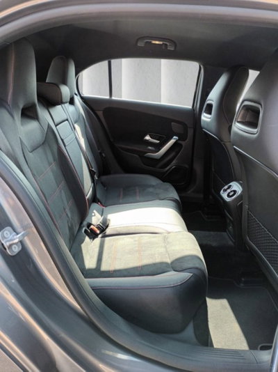 Mercedes-Benz Classe A 180 d AMG Line Premium Plus auto (8)