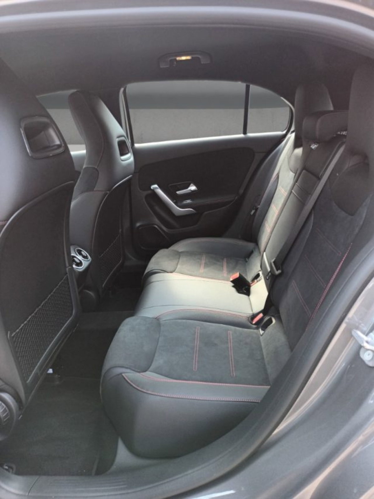 Mercedes-Benz Classe A 200 d AMG Line Premium Plus auto (7)
