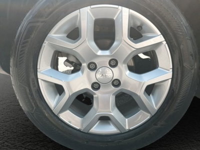 Jeep Avenger 1.2 turbo Altitude fwd 100cv (17)