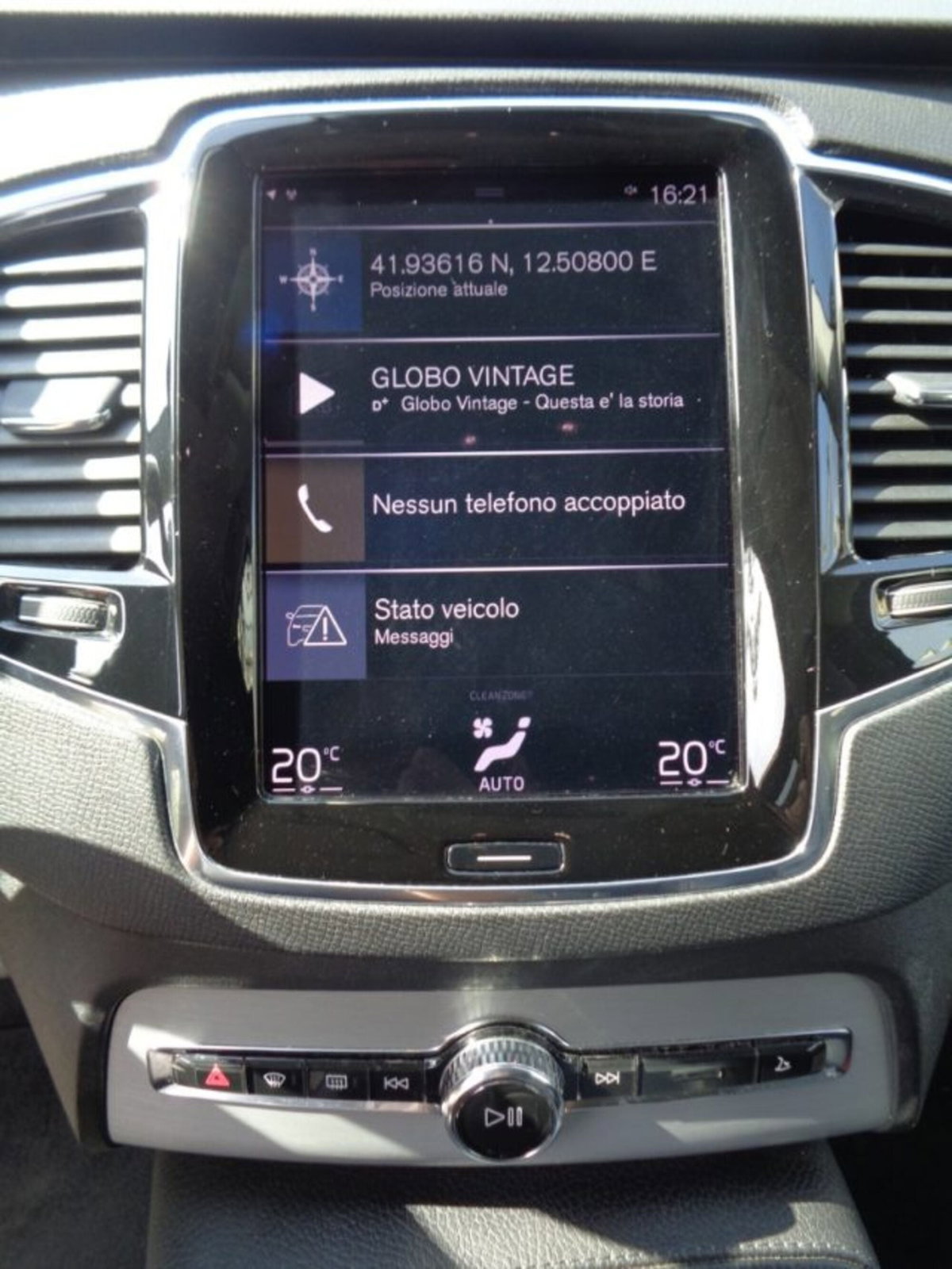 Volvo XC90 B5 (d) AWD Geartronic Momentum Pro (13)