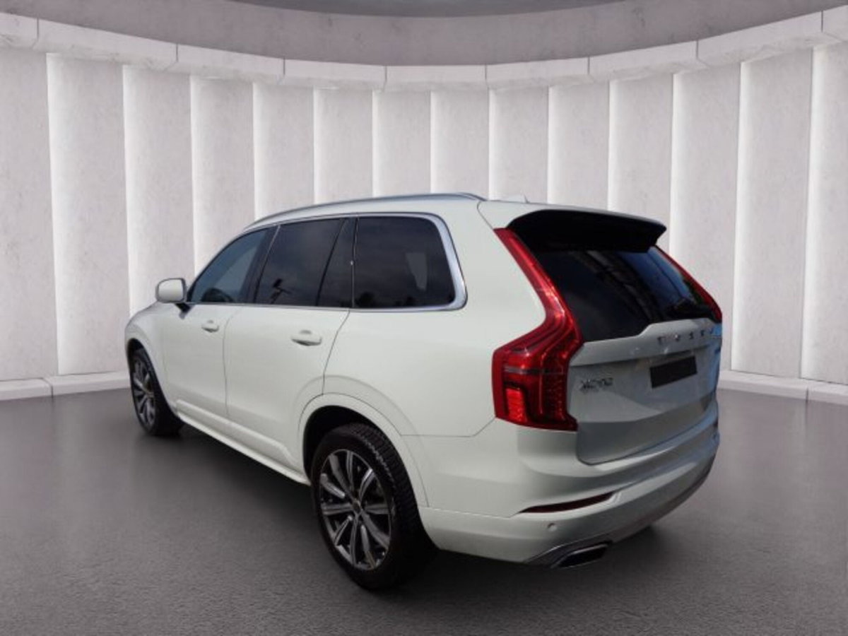Volvo XC90 B5 (d) AWD Geartronic Momentum Pro (4)