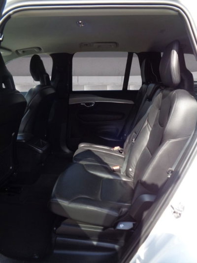 Volvo XC90 B5 (d) AWD Geartronic Momentum Pro (7)