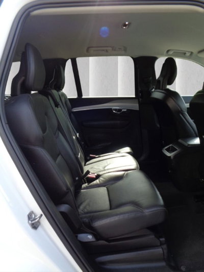 Volvo XC90 B5 (d) AWD Geartronic Momentum Pro (9)