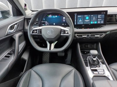 Mg HS 1.5 Luxury auto (11)