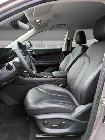 Mg HS 1.5 Luxury auto (6)