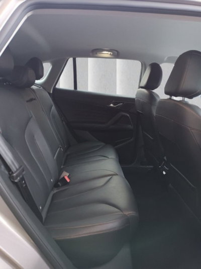 Mg HS 1.5 Luxury auto (8)