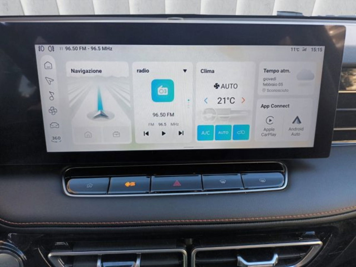 Mg HS 1.5 Luxury auto (13)