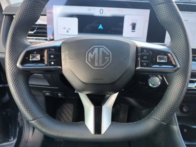 Mg HS 1.5 Luxury auto (17)