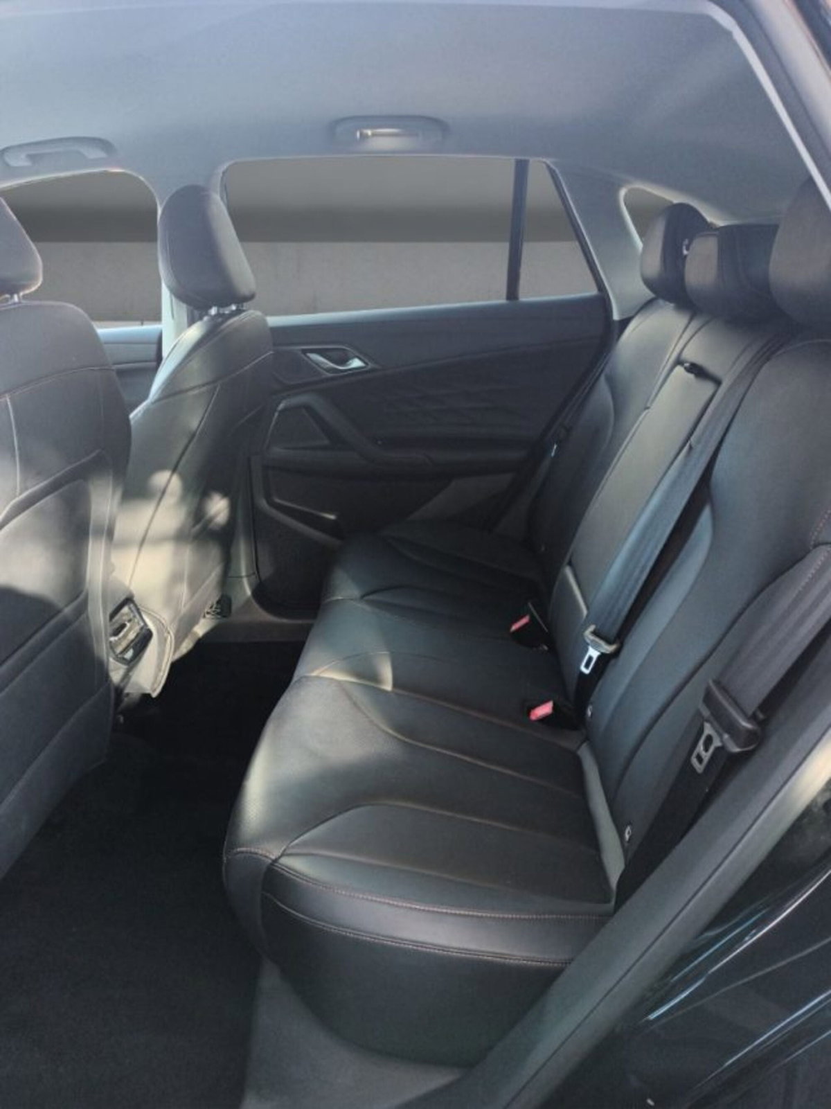 Mg HS 1.5 Luxury auto (7)