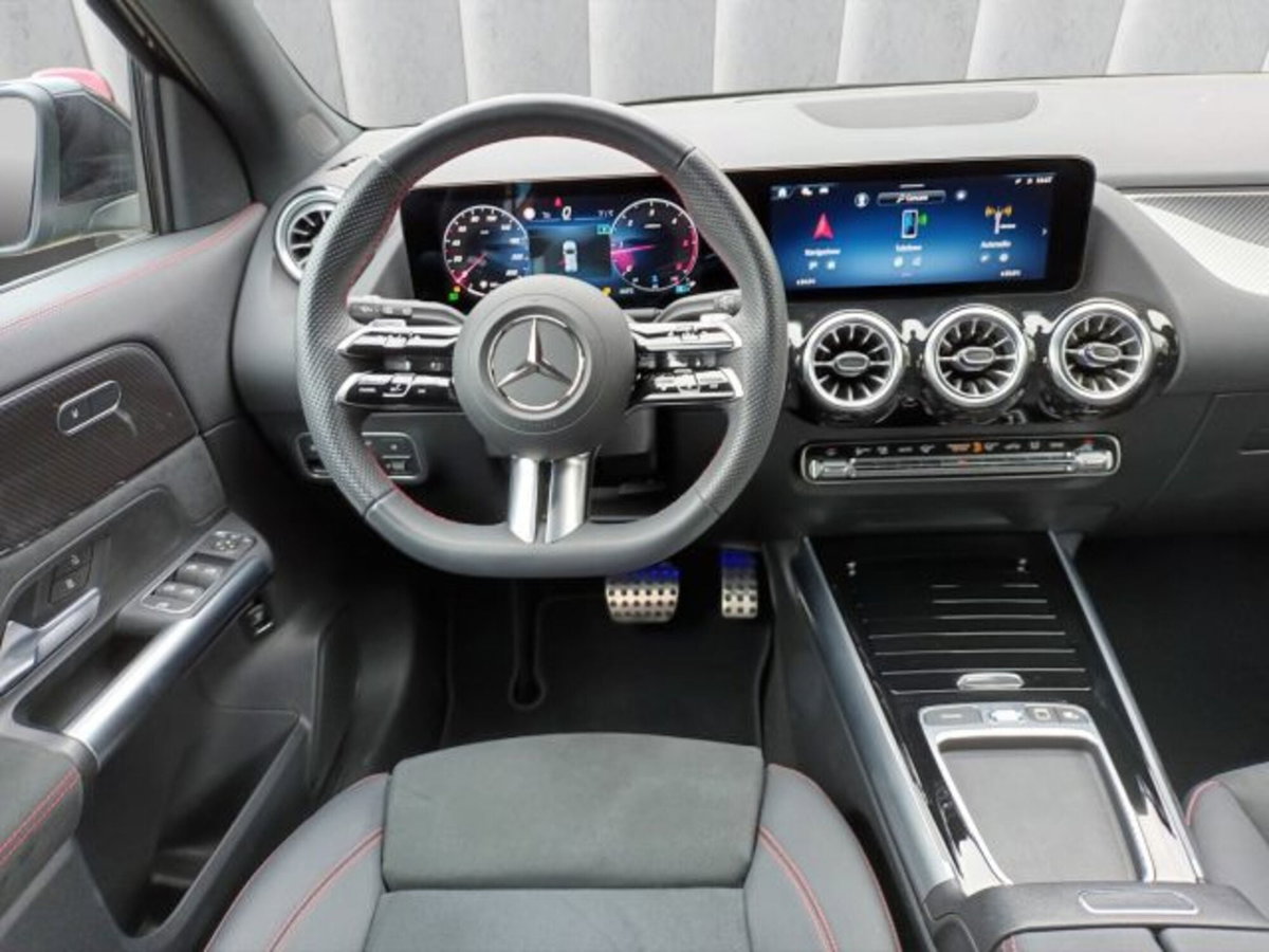 Mercedes-Benz GLA SUV 200 d AMG Line Premium Plus 4matic auto (13)