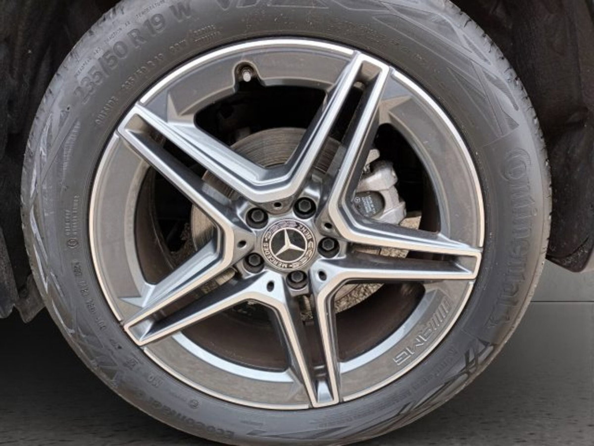 Mercedes-Benz GLA SUV 200 d AMG Line Premium Plus 4matic auto (19)