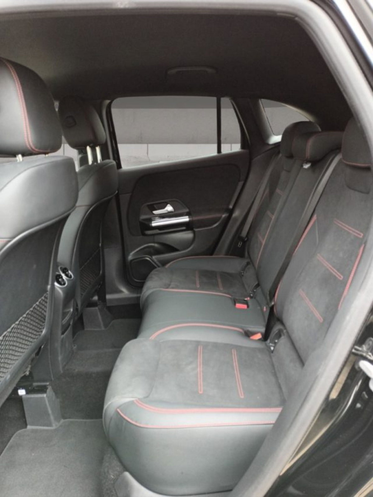 Mercedes-Benz GLA SUV 200 d AMG Line Premium Plus 4matic auto (9)