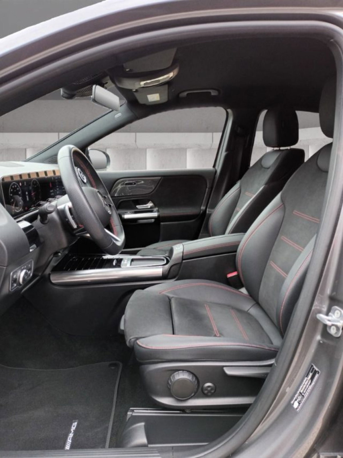 Mercedes-Benz GLA SUV 200 d AMG Line Premium Plus 4matic auto (8)