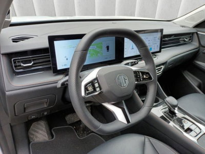 Mg HS 1.5 Luxury auto (12)