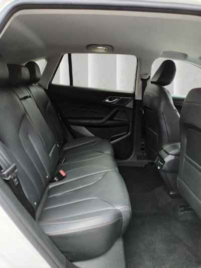 Mg HS 1.5 Luxury auto (8)