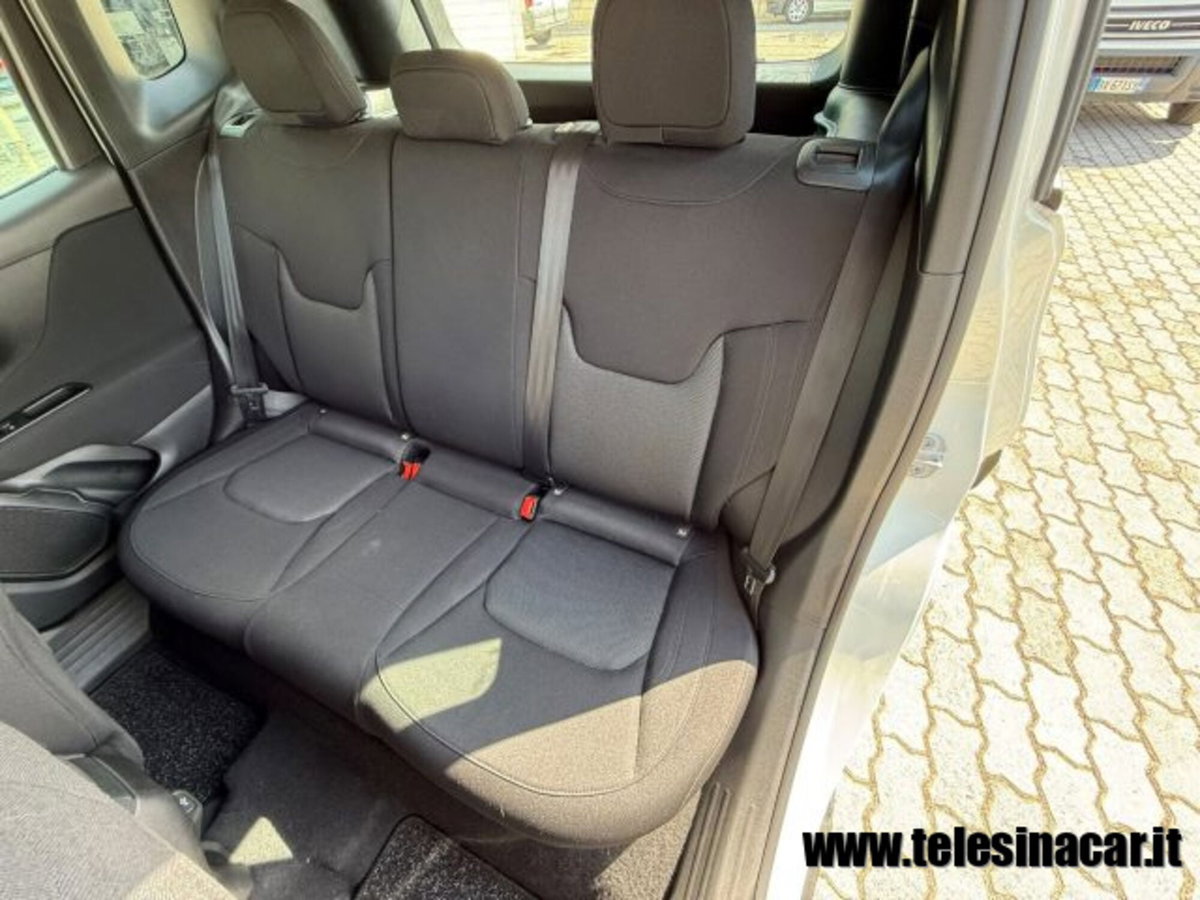 Jeep Renegade 1.0 T3 Business (14)