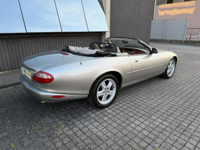 Jaguar XK8 4.0 Convertibile (5)