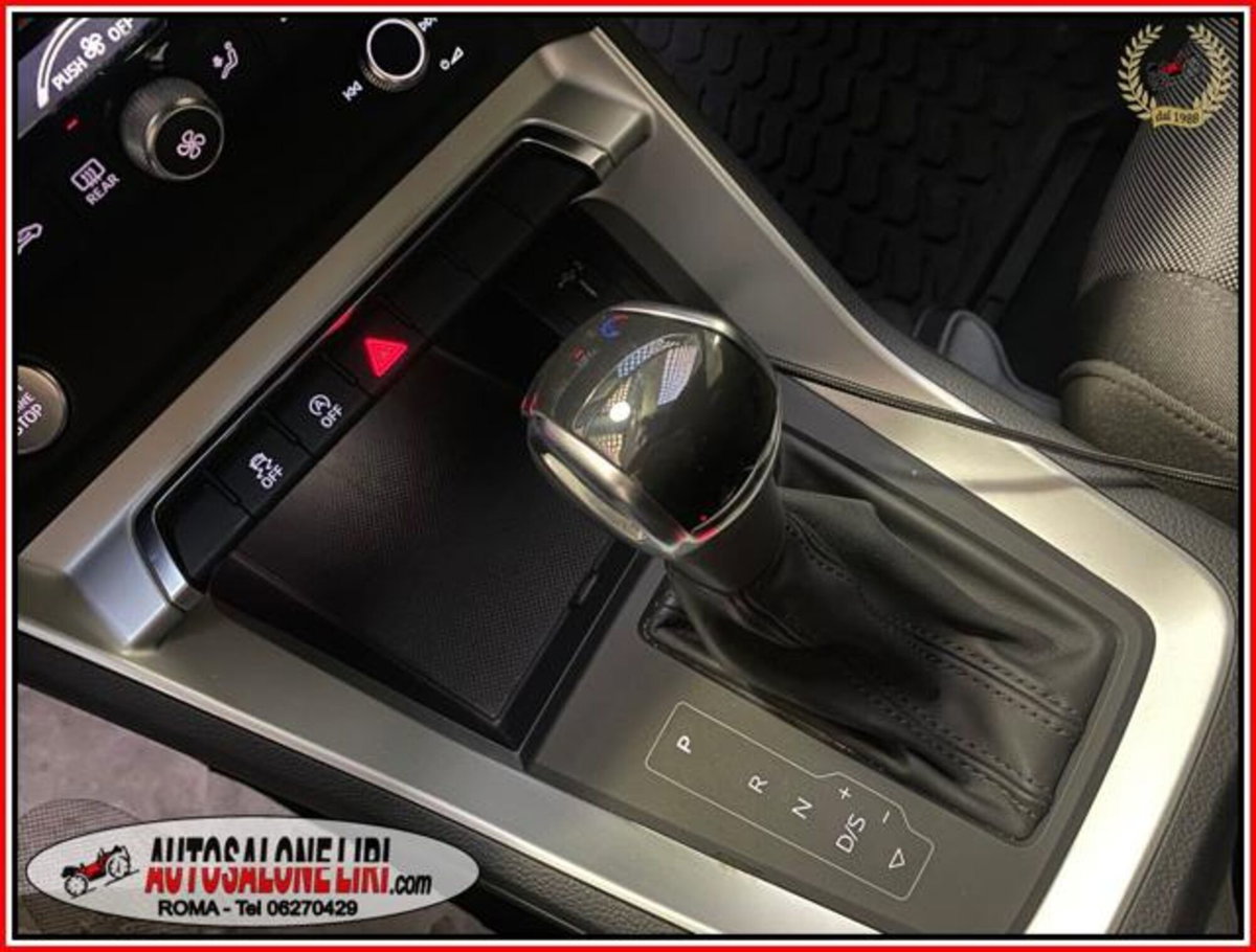 Audi Q3 2.0 TDI 150 CV quattro S tronic Business (14)