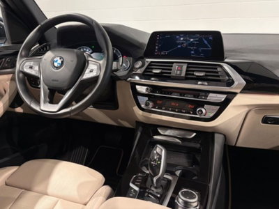 BMW X3 xDrive20d Luxury (12)