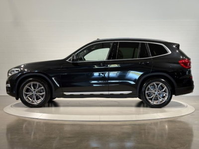 BMW X3 xDrive20d Luxury (2)