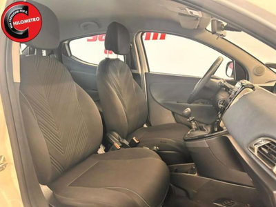 Lancia Ypsilon 1.0 FireFly 5 porte S&S Hybrid Ecochic Gold (12)