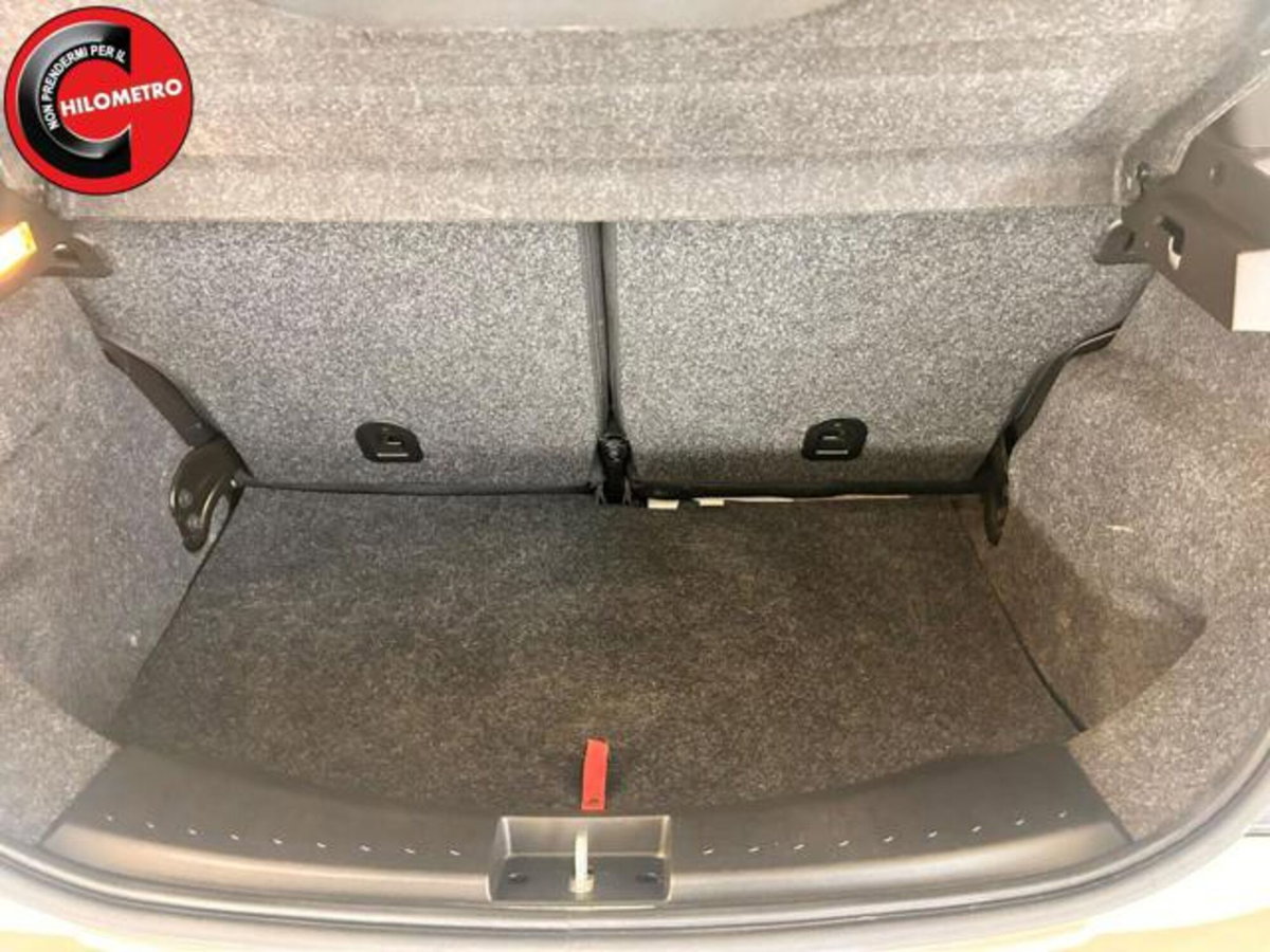 Lancia Ypsilon 1.0 FireFly 5 porte S&S Hybrid Ecochic Gold (14)
