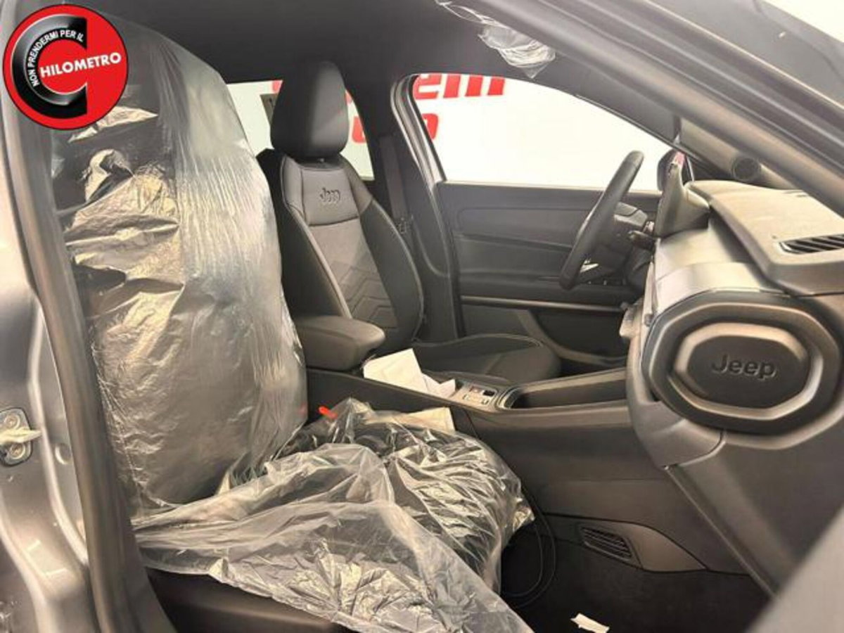 Jeep Avenger 1.2 turbo 85th Anniversary fwd 100cv (12)